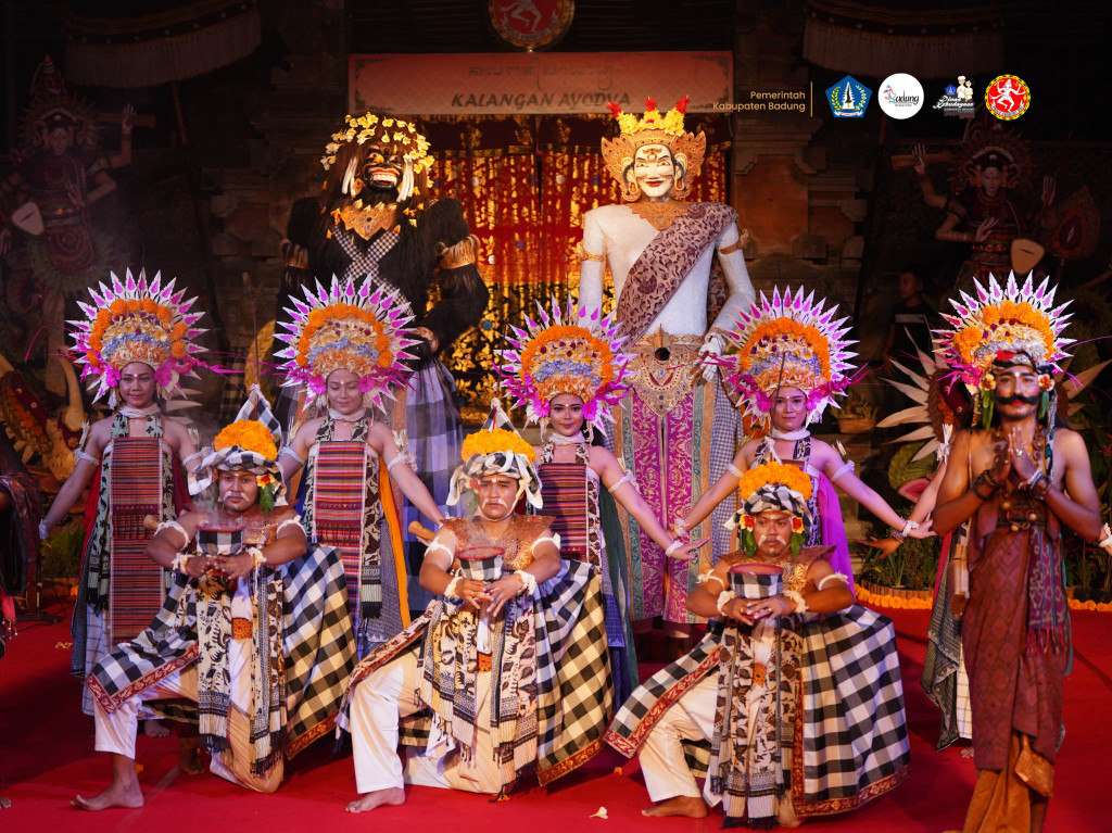 Pagelaran Barong Landung